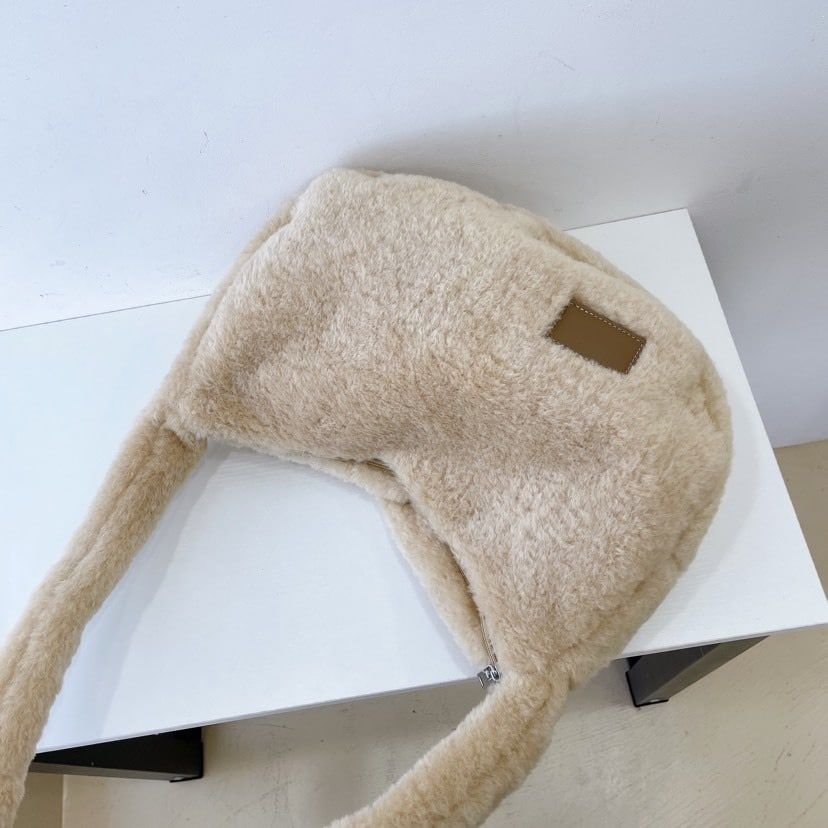sac à main fausse fourrure élégant pour femme