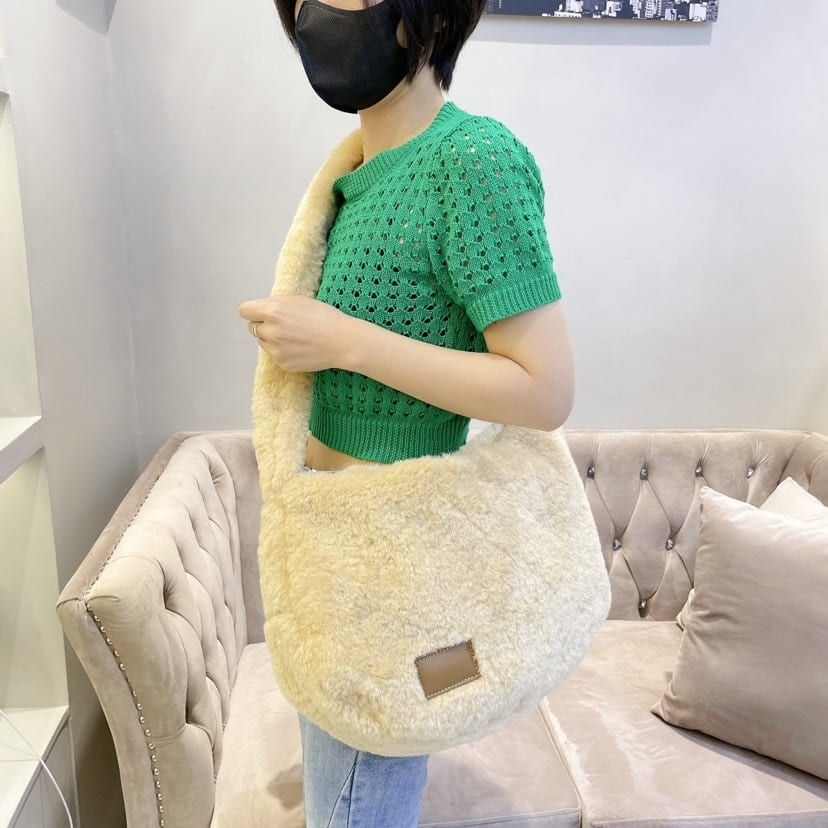 sac à main femme en fausse fourrure
