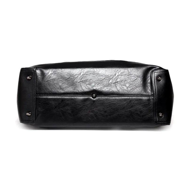 sac à main noir idéal pour le voyage
