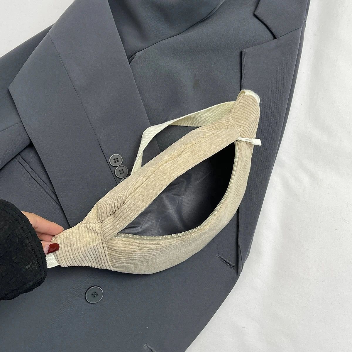 sac banane élégant en velours côtelé