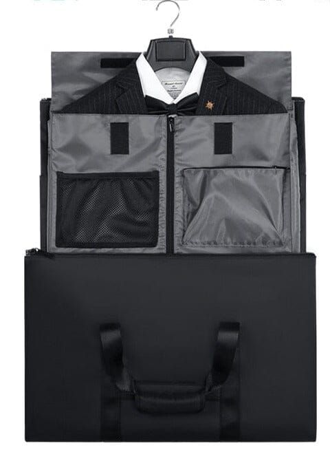 sac bandoulière noir élégant pour costume