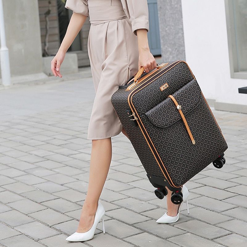 sac de voyage à roulettes femme au design élégant
