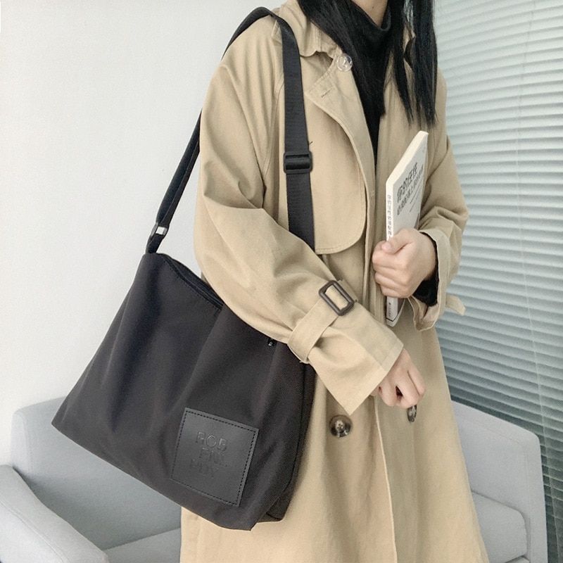 sac en nylon imperméable à bandoulière pour femmes