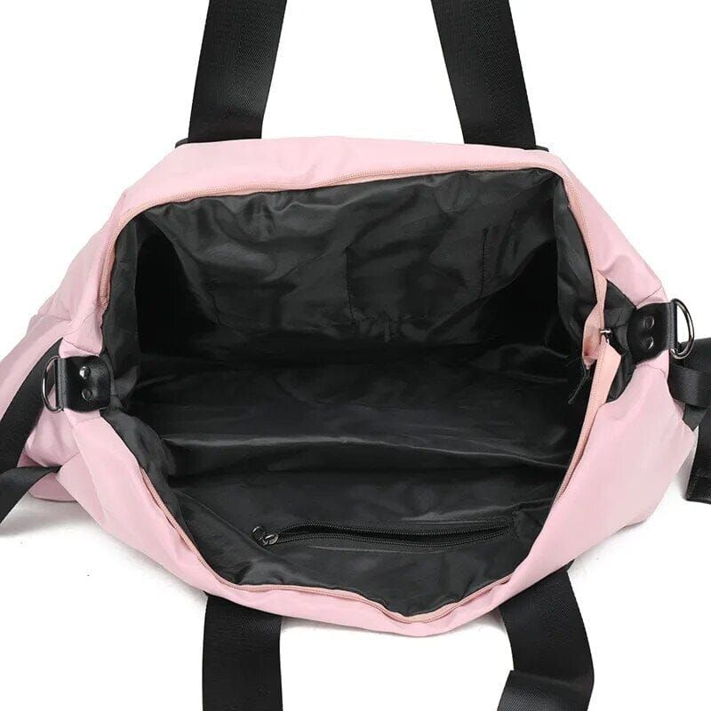 sac fourre-tout femme en matériau résistant