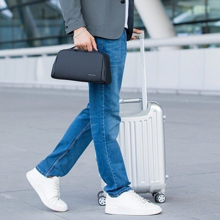 trousse de rangement homme pour avion